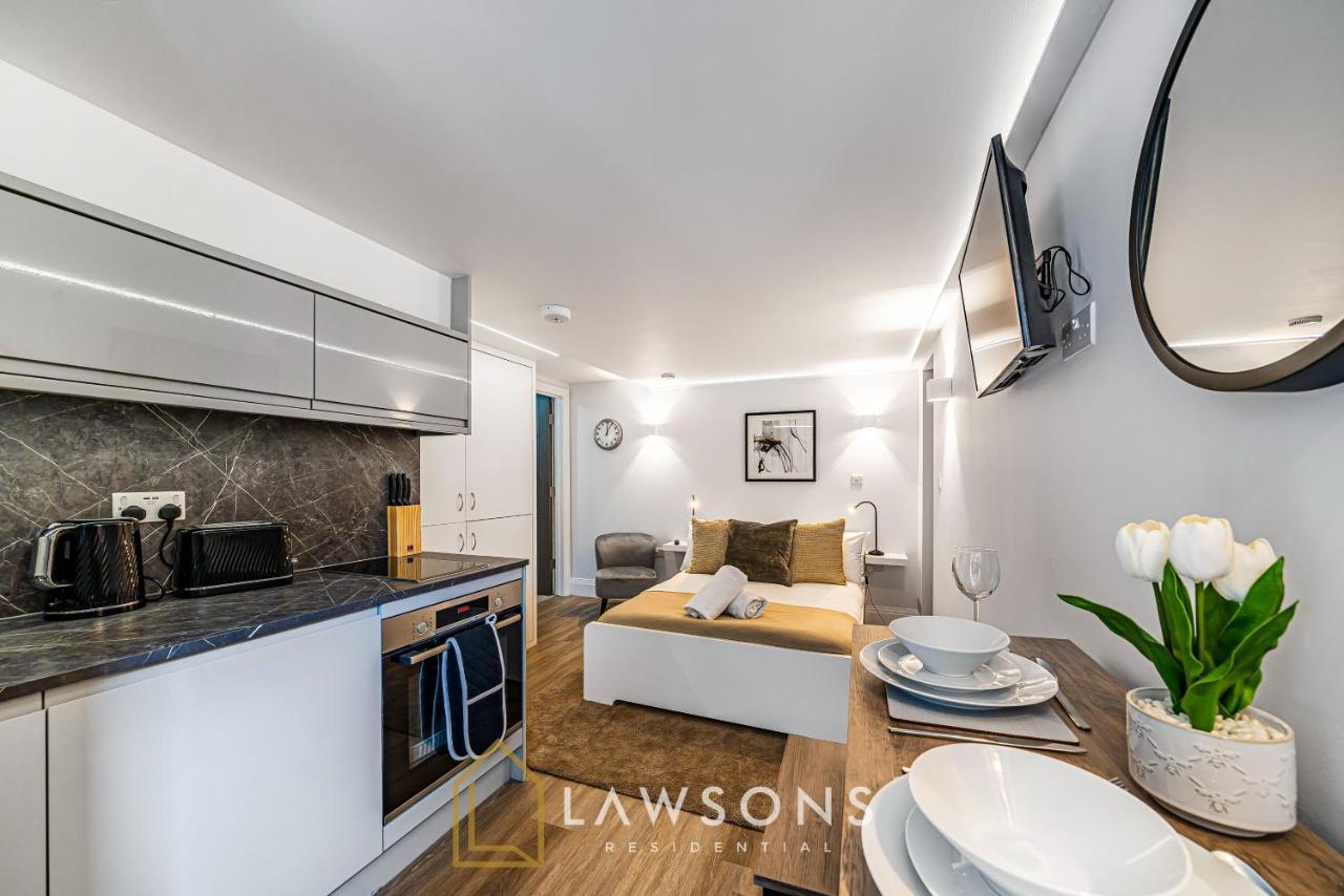 Cosy Living By Lawsons Apartment Windsor Bagian luar foto